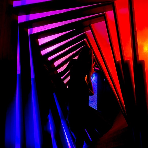 Meet your Posher, G - Picture 1 of 1